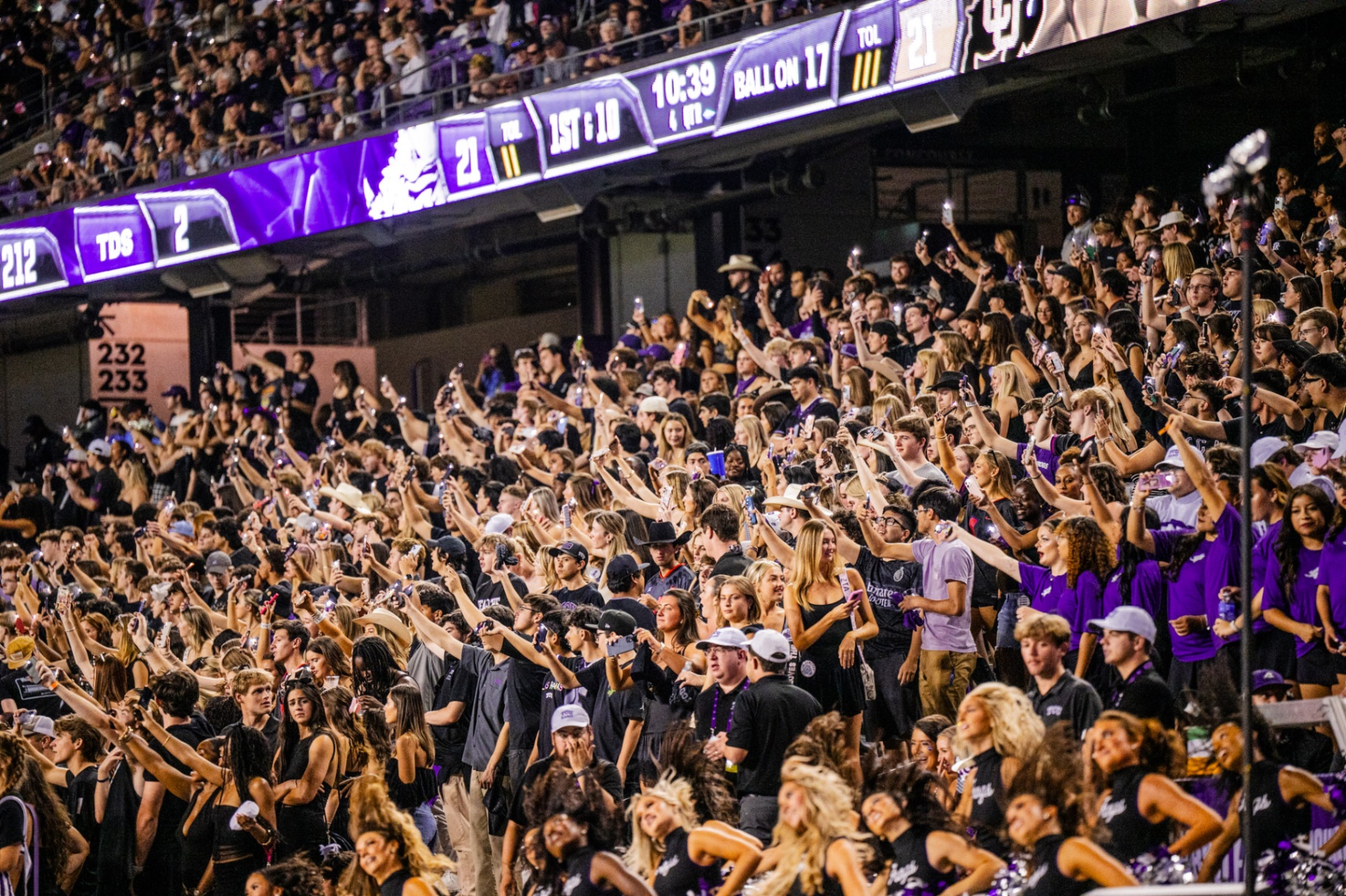TCU crowd lighting up the stadium